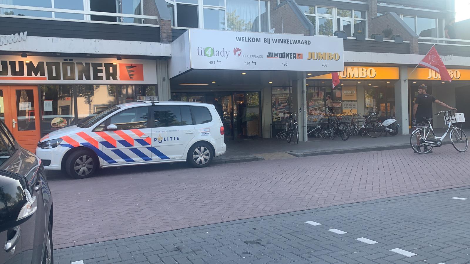 Supermarkt in Alkmaar overvallen, daders gevlucht op scooter . #alkmaar